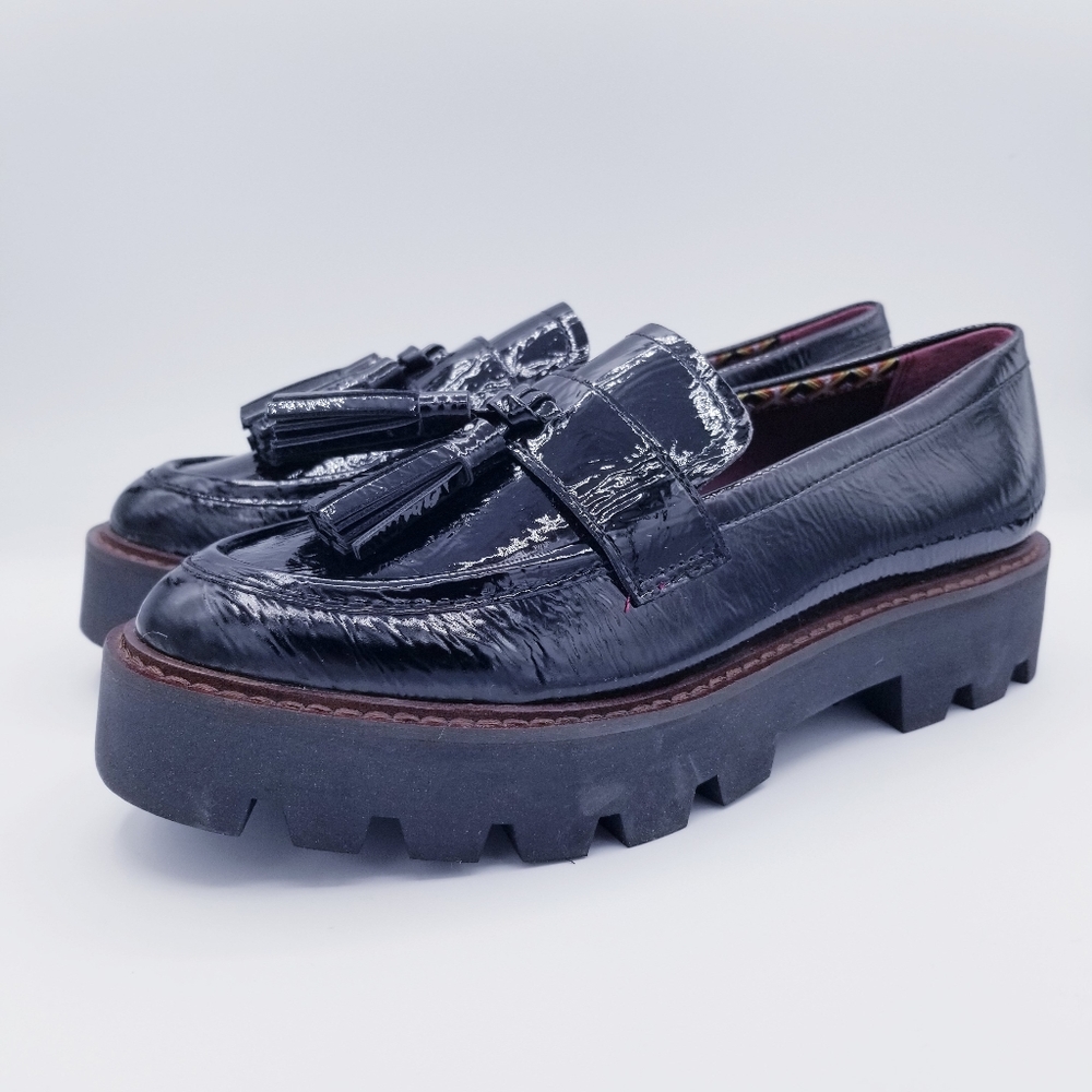 NWOT Sarto Balinna Black Patent Loafer size 7.5